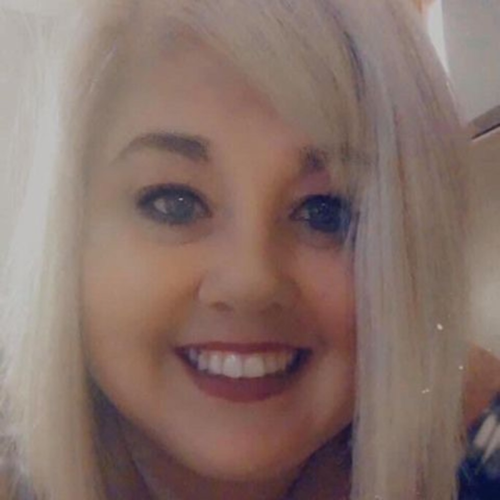 Meet your Posher, Bobee